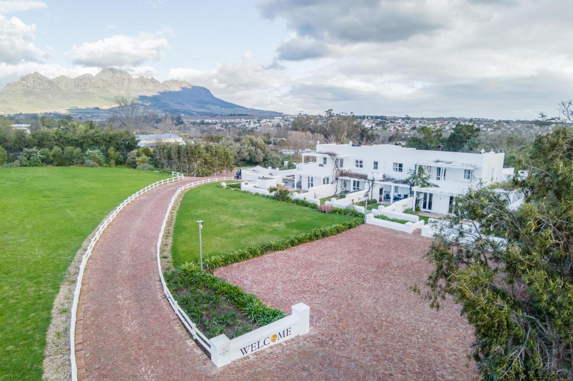 Sunset Farm Stellenbosch Villa Bagian luar foto